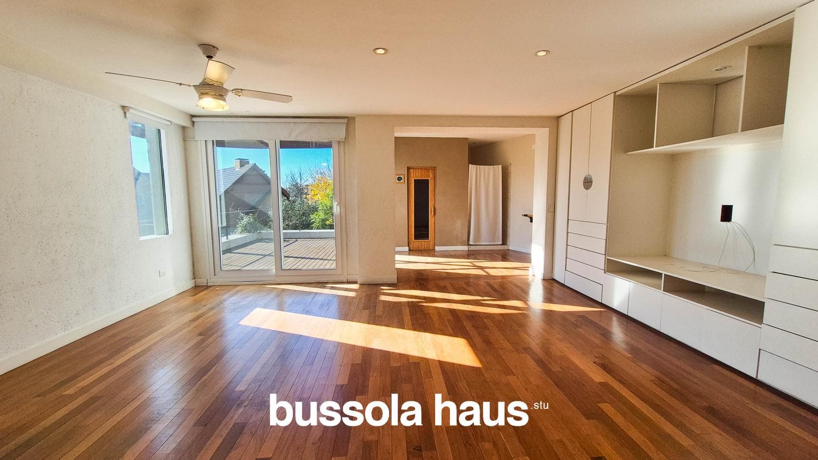 House for sale: 5-bedroom home on an interior lot in Los Castores, Nordelta