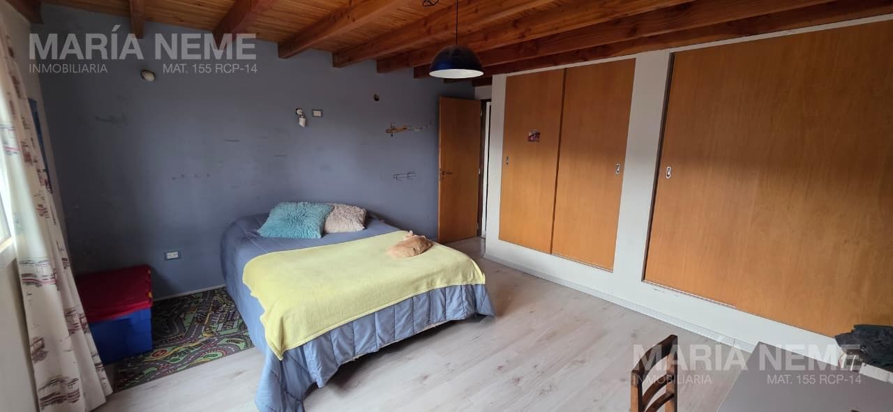 House in Dina Huapi