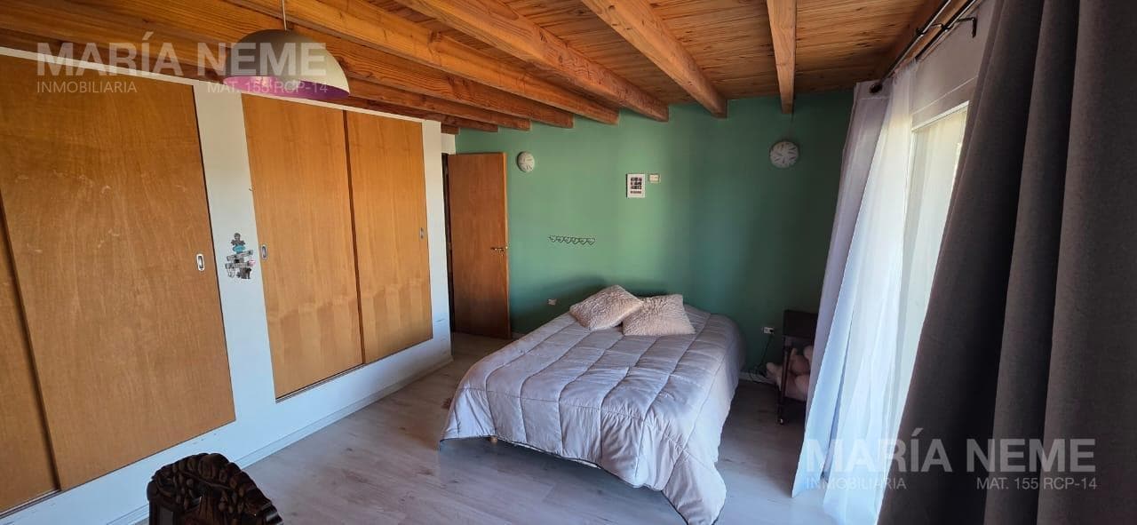 House in Dina Huapi