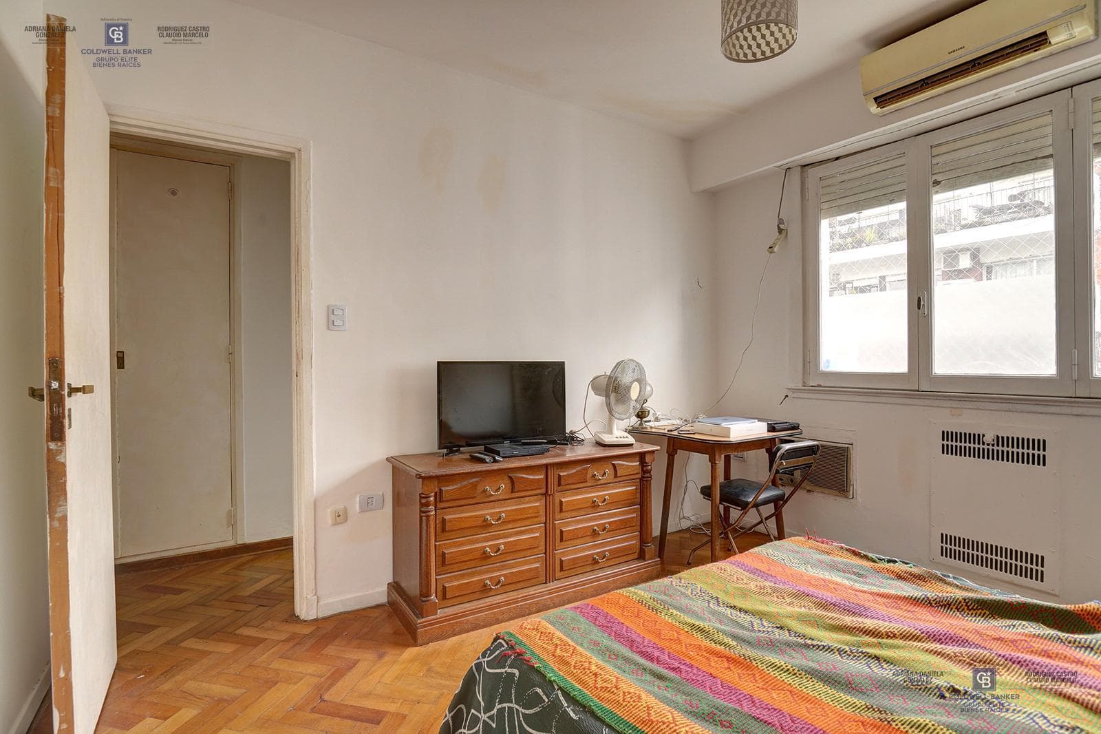 Venta Departamento 3 ambiente con dependencia, zona caballito norte.