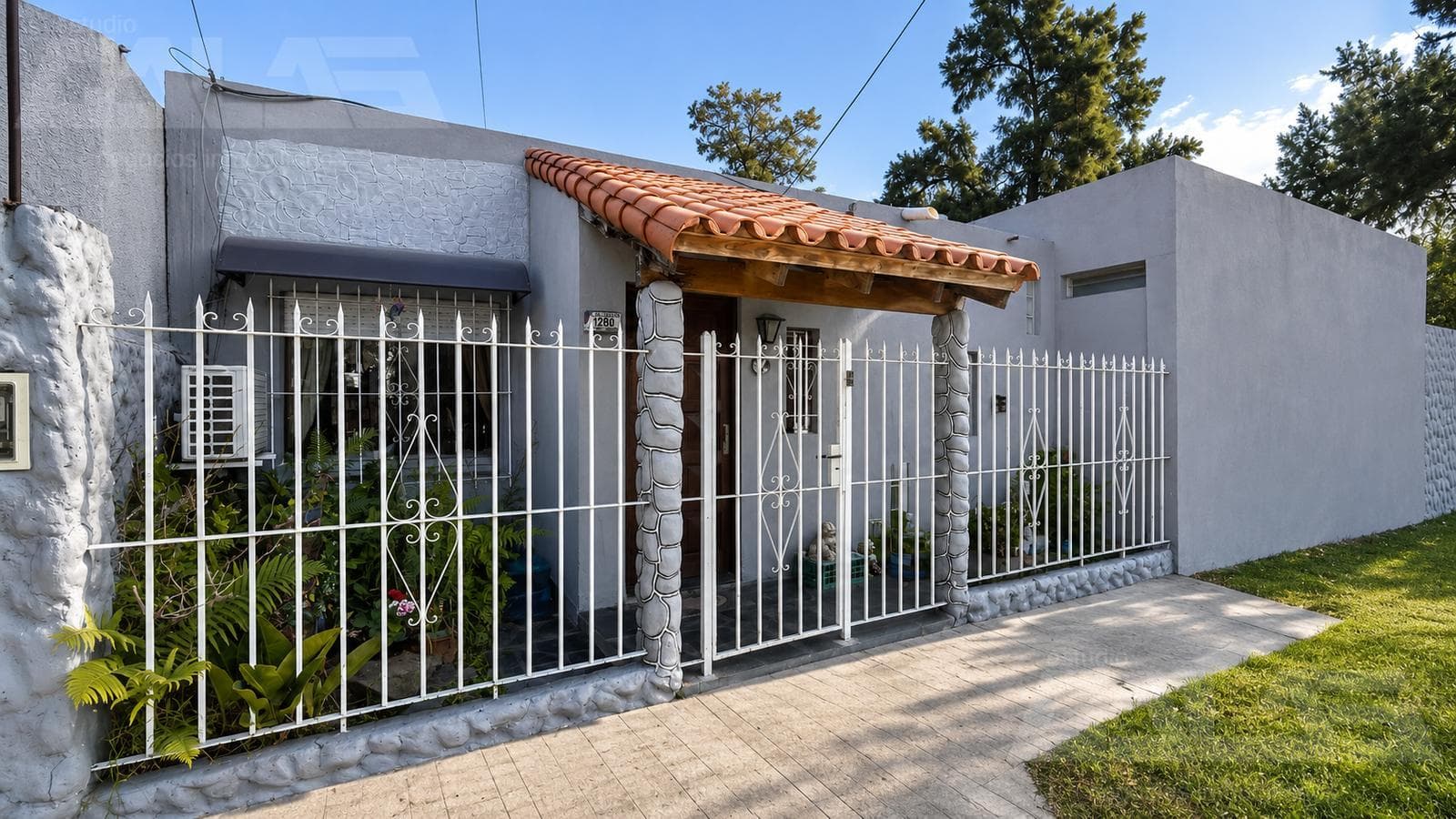 HOUSE | 4 ROOMS | BARBECUE | ONE STORY | GARAGE | VILLA UDAONDO