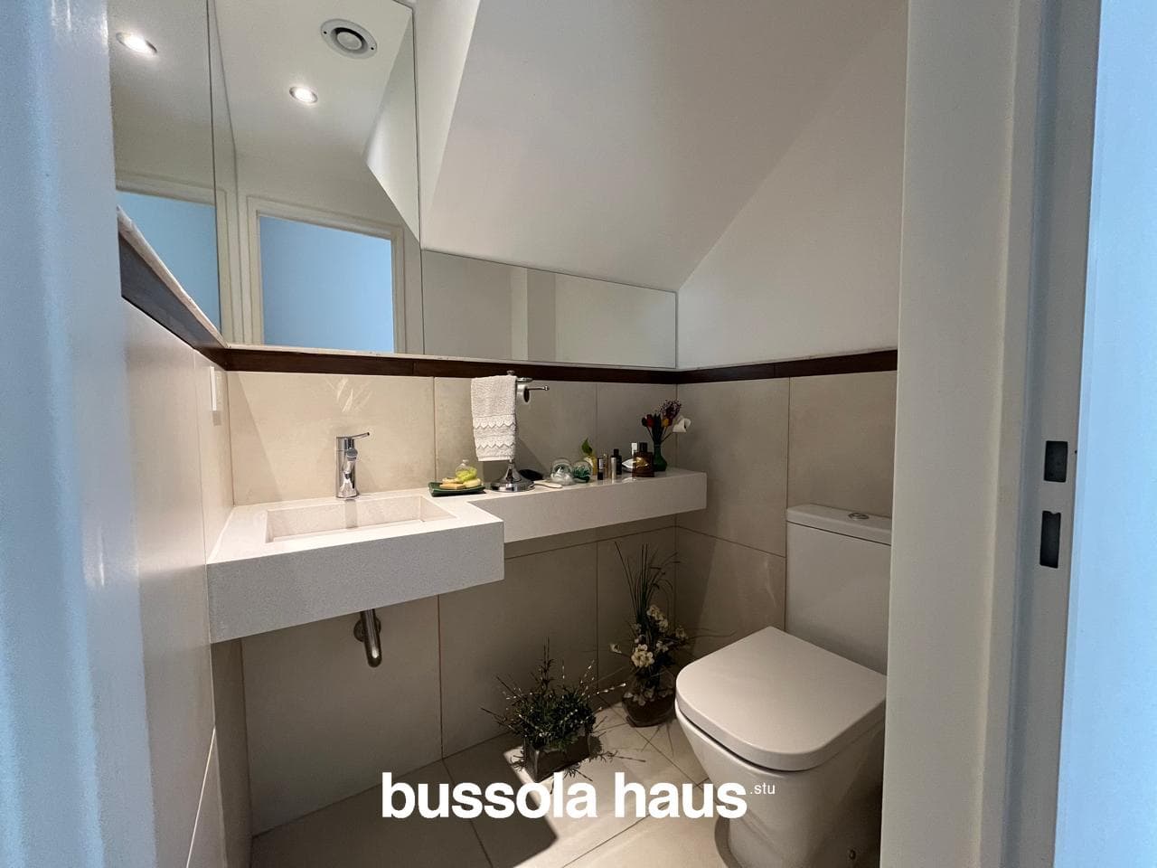 4-Bedroom House for Sale on an Interior Lot in Haras de Santa Maria