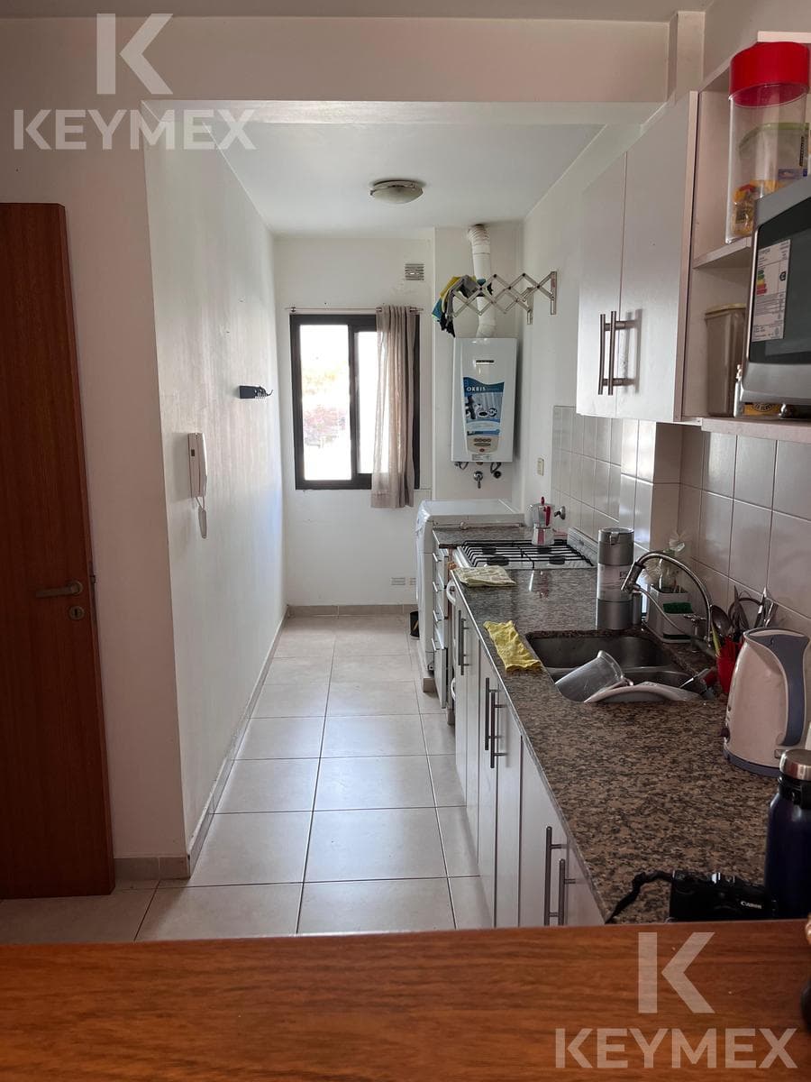 Apartment in La Plata, 3rd floor, facing the street, 2 bedrooms, 2 bathrooms, semi-covered parking space, balcony