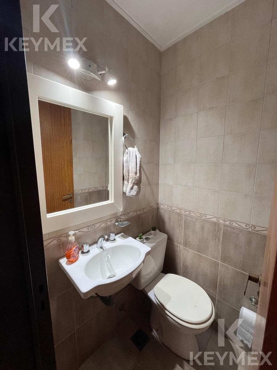 Apartment in La Plata, 3rd floor, facing the street, 2 bedrooms, 2 bathrooms, semi-covered parking space, balcony