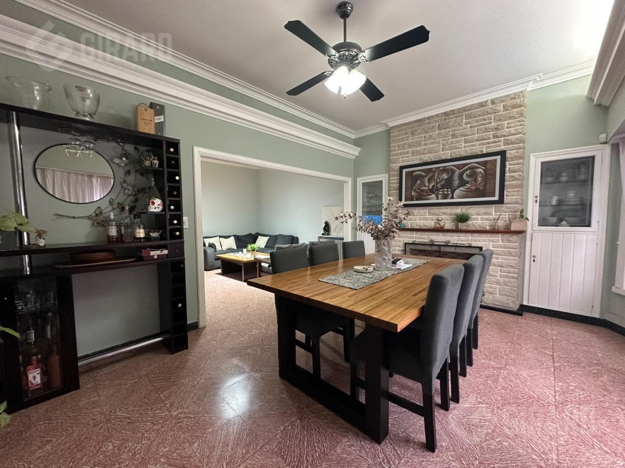 4-room house with a yard in Villa Primera