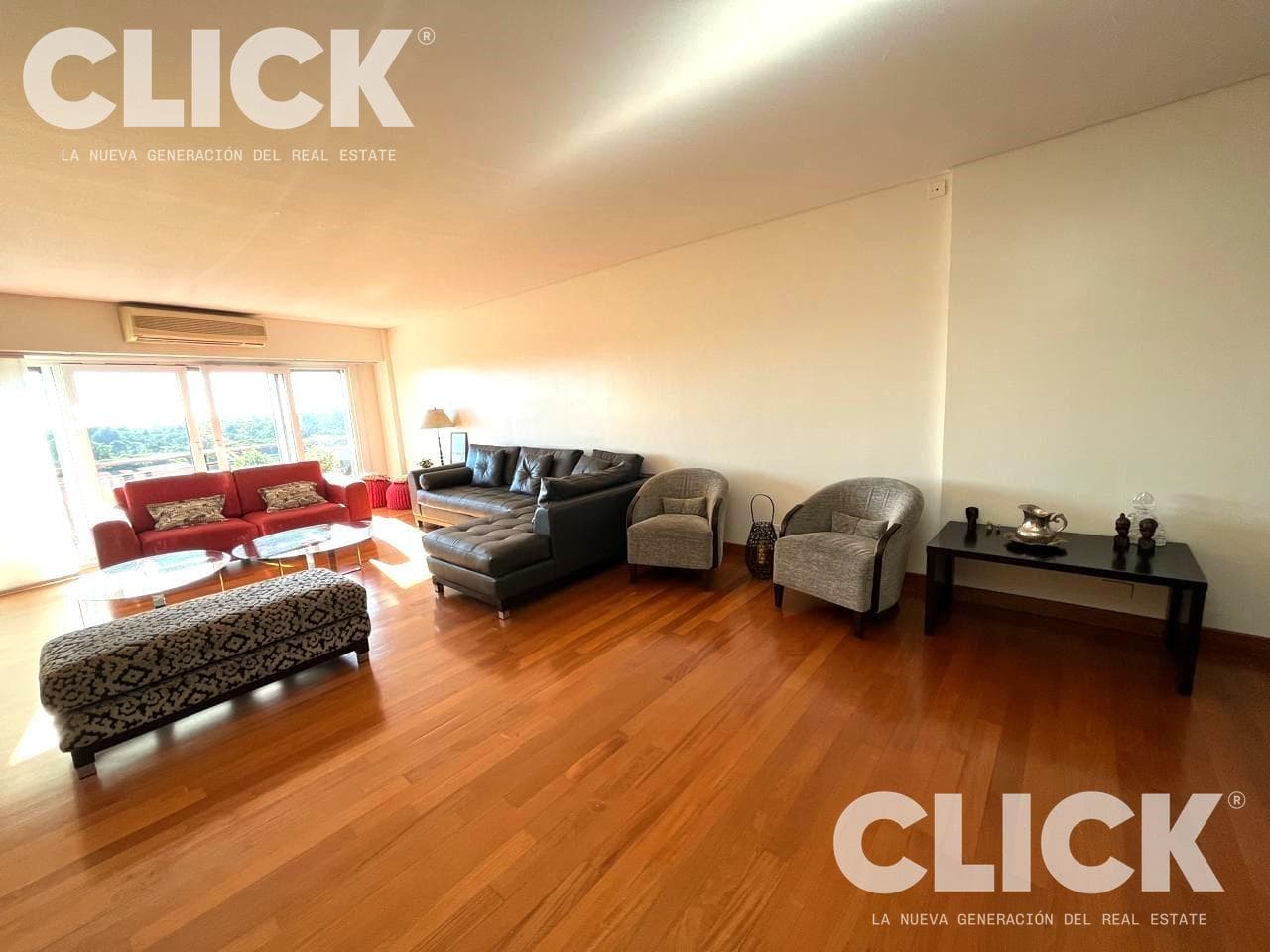 For Sale - 5-room apartment with a balcony - On Libertador Avenue - Open view - Belgrano