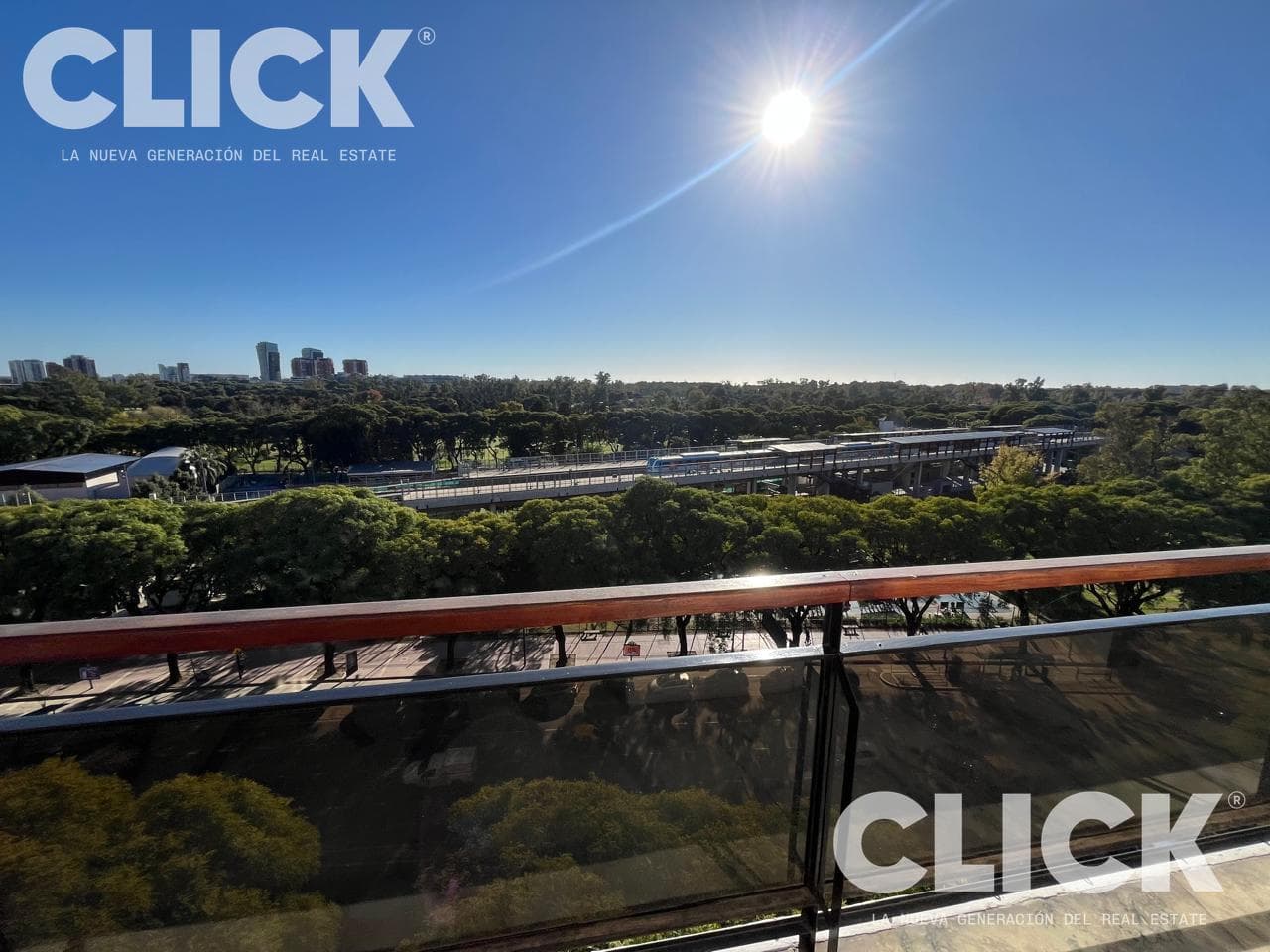 For Sale - 5-room apartment with a balcony - On Libertador Avenue - Open view - Belgrano