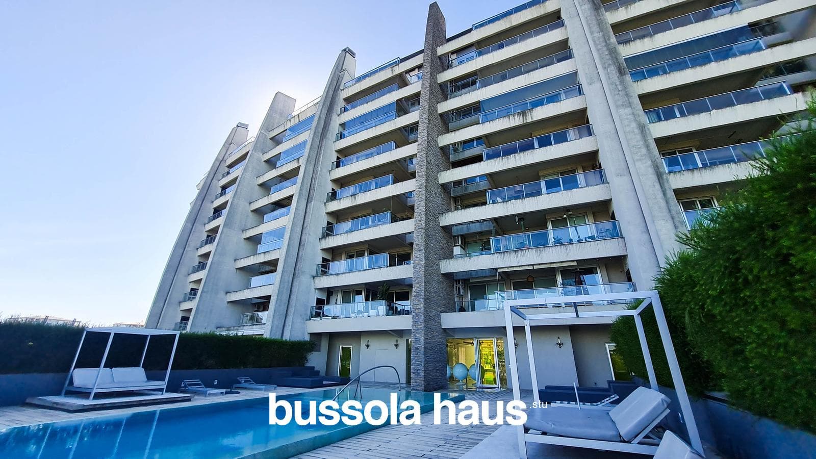 3-room apartment overlooking the lake in Yoo Nordelta