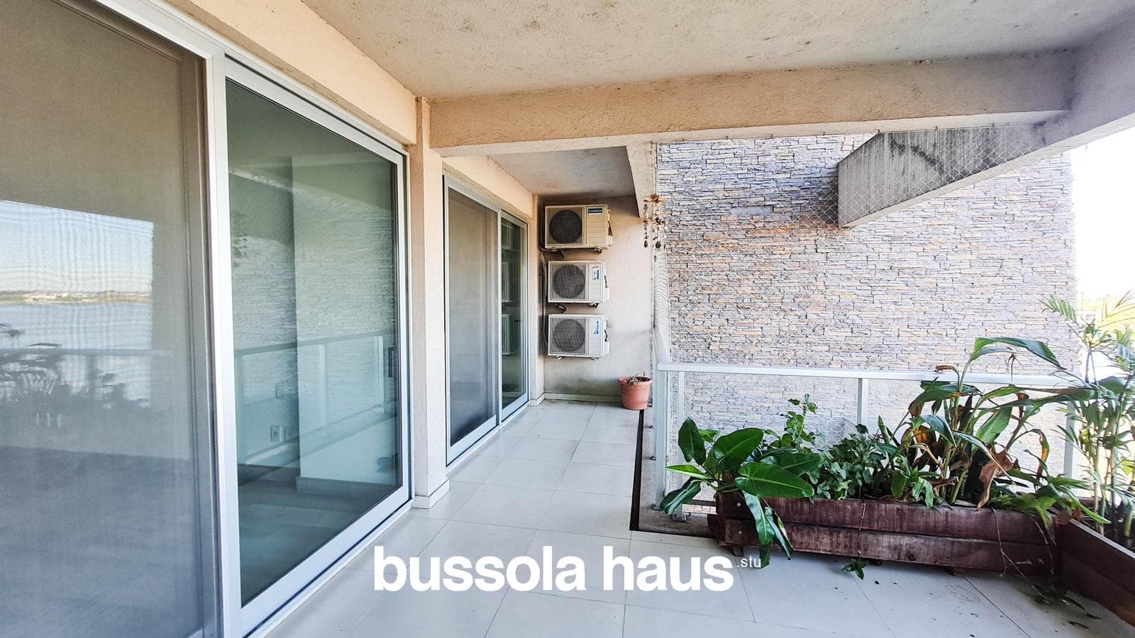 3-room apartment overlooking the lake in Yoo Nordelta