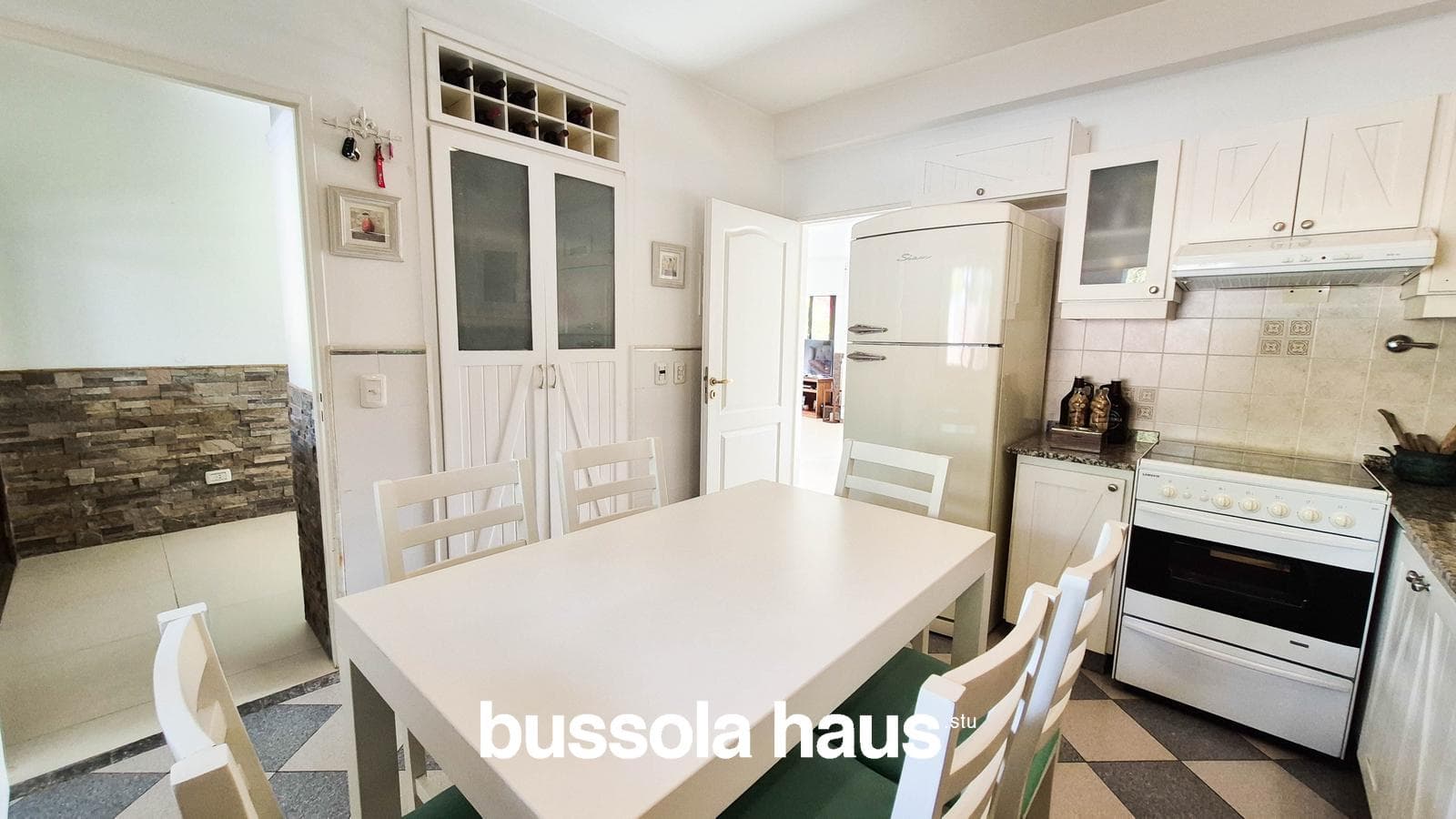 3-Bedroom House on an Interior Lot in Rincon de la Costa