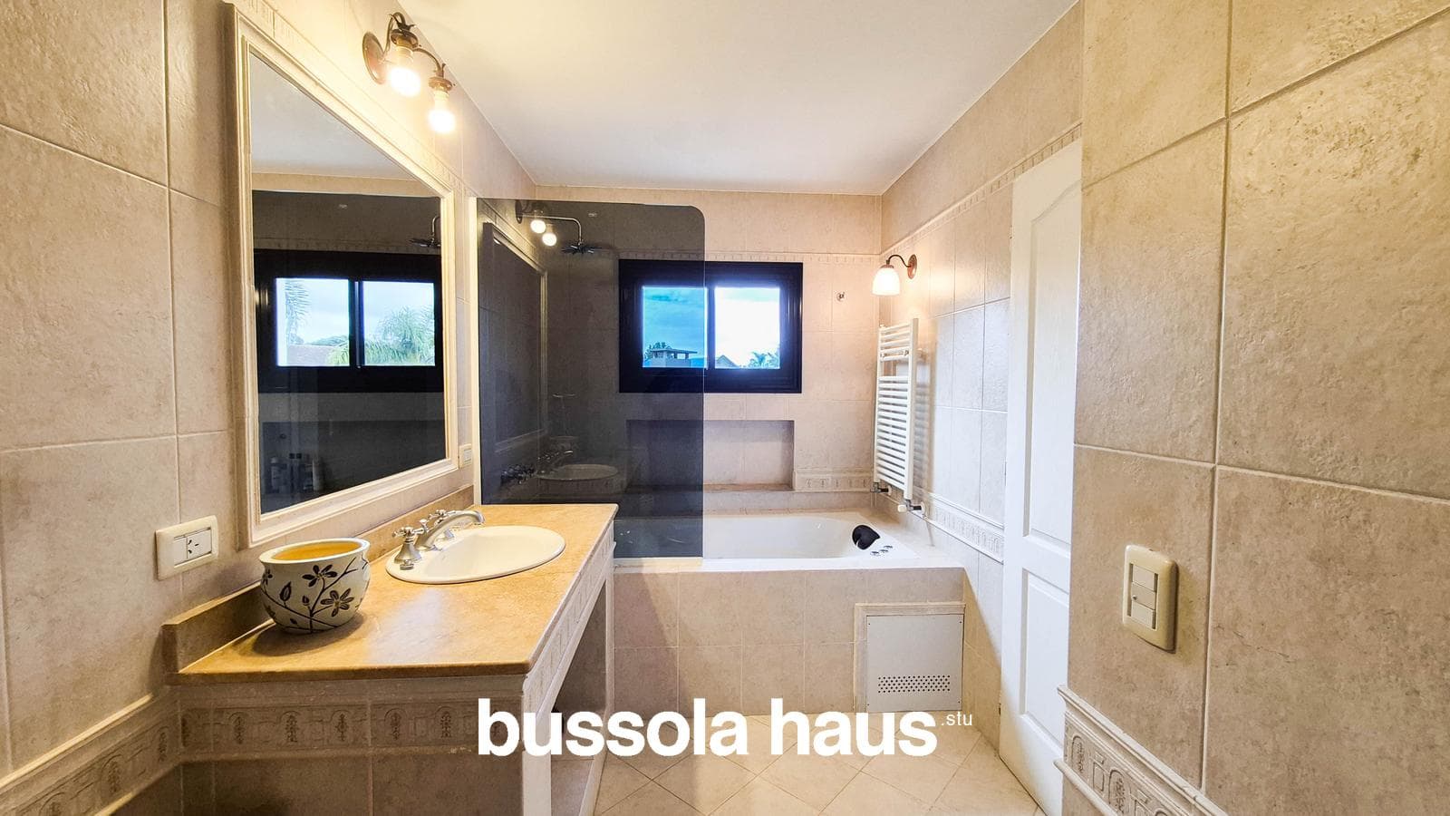 3-Bedroom House on an Interior Lot in Rincon de la Costa