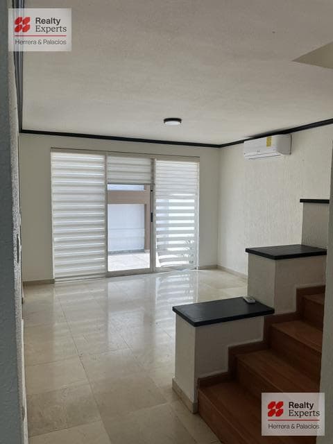 House in Puerta de Hierro Cumbres