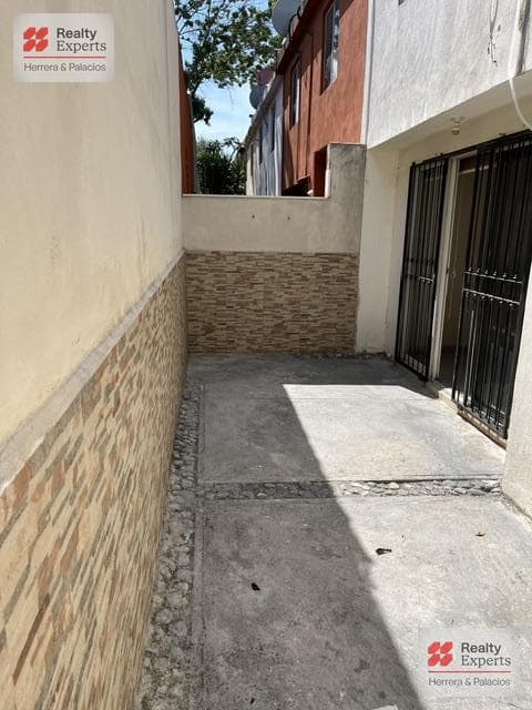 House for Sale in Puerta de Hierro, Cumbres