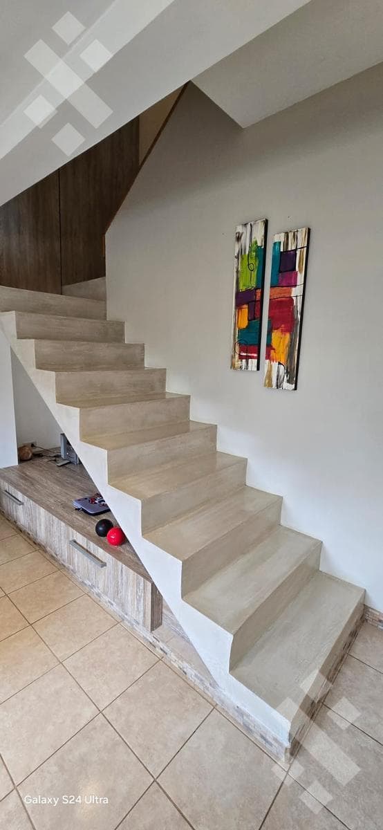For Sale | 3-Bedroom House | Eligible for a Mortgage | Las Lilas Neighborhood, Plottier