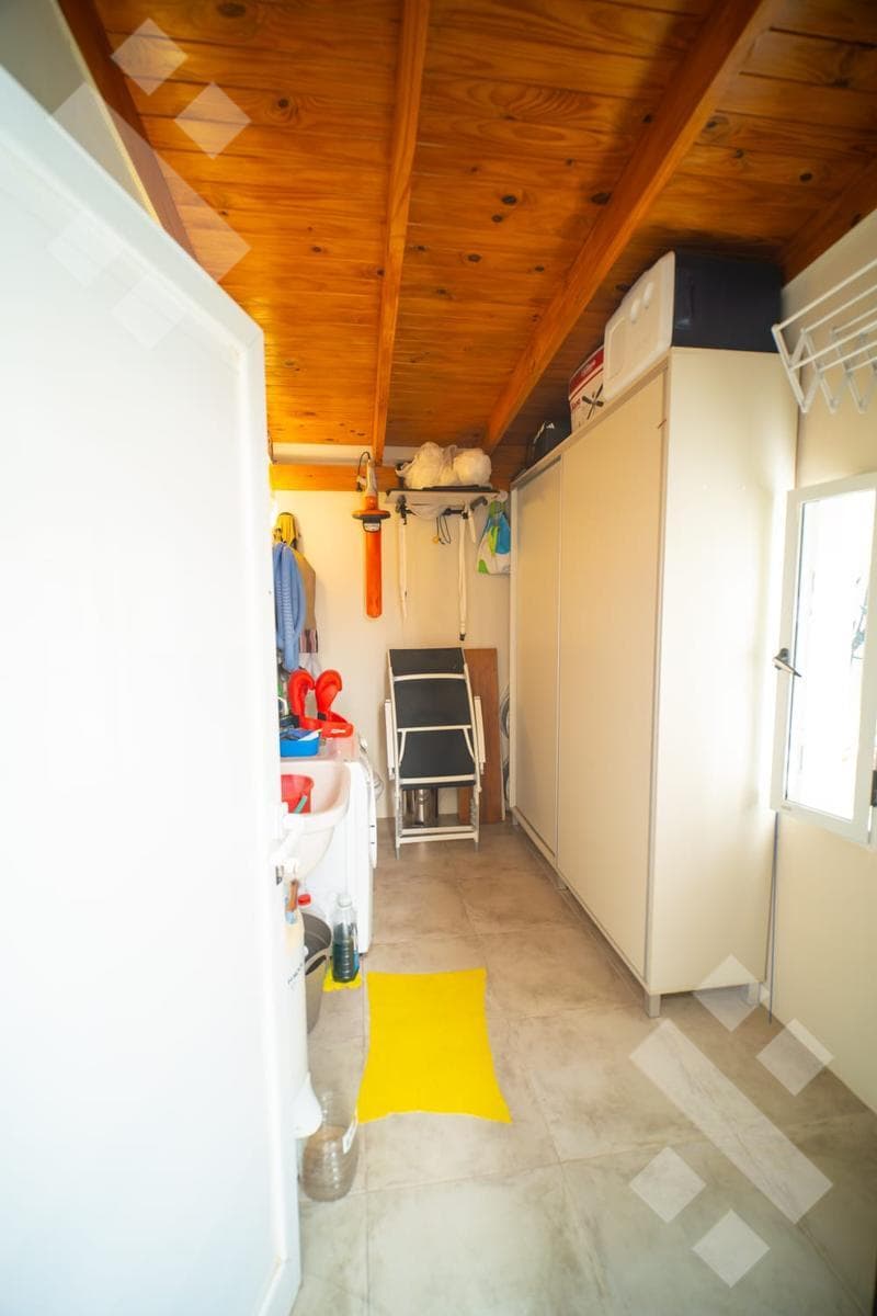 For Sale | 3-Bedroom House | Eligible for a Mortgage | Las Lilas Neighborhood, Plottier