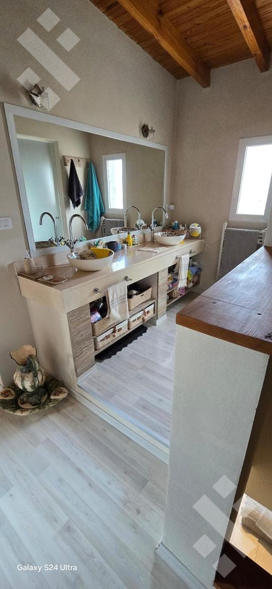 For Sale | 3-Bedroom House | Eligible for a Mortgage | Las Lilas Neighborhood, Plottier