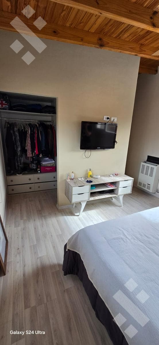 For Sale | 3-Bedroom House | Eligible for a Mortgage | Las Lilas Neighborhood, Plottier