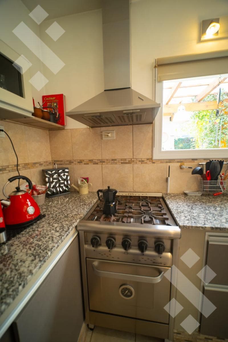 For Sale | 3-Bedroom House | Eligible for a Mortgage | Las Lilas Neighborhood, Plottier