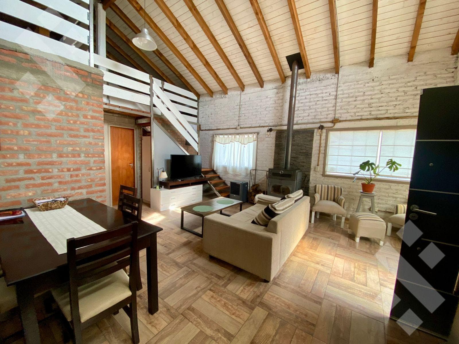 2-Bedroom House for Sale - Financing Available - ProCreAr Neighborhood - San Martín de los Andes