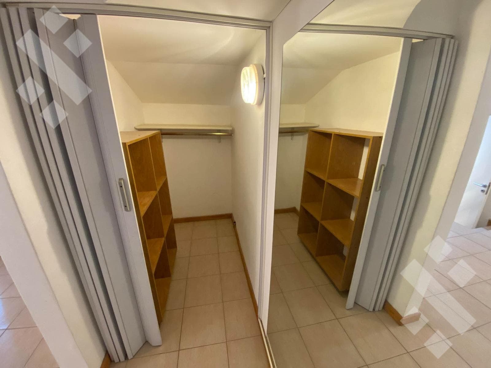 FOR SALE: 3-Bedroom House with Barbecue Area in the Jardines del Rey Neighborhood - Eligible for a Mortgage