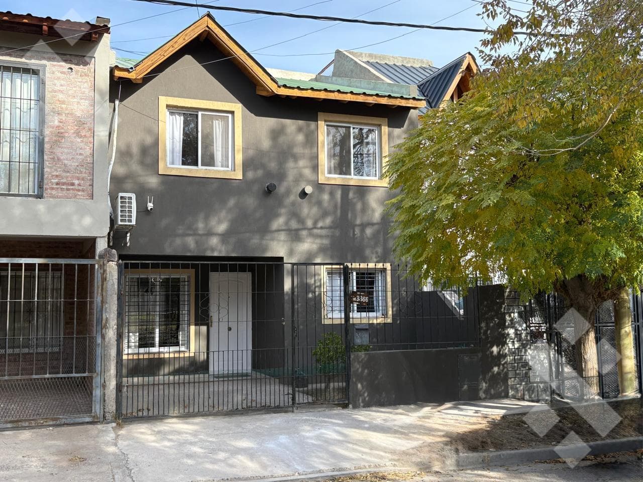 For Sale | 3-Bedroom House | Altos del Ruca Che Neighborhood | Neuquén City