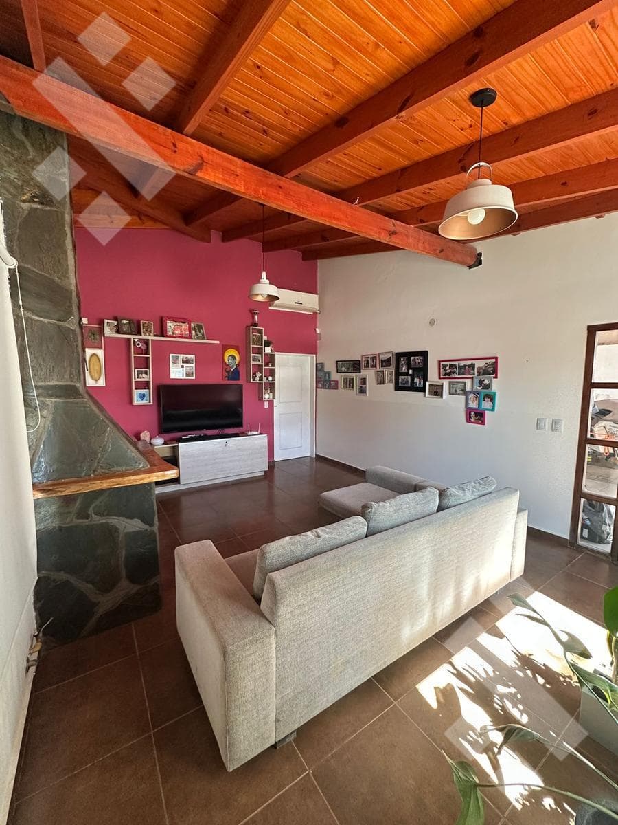 For Sale | 3-Bedroom House | Villa Lida Neighborhood | Plottier
