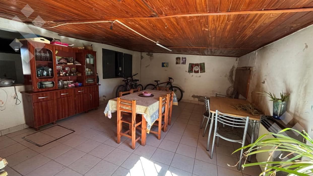 FOR SALE: 3-bedroom house in the Sarmiento neighborhood, Centenario, Neuquén.