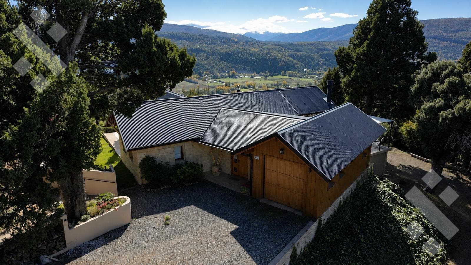 3-Bedroom House for Sale - Handel Neighborhood - San Martín de los Andes