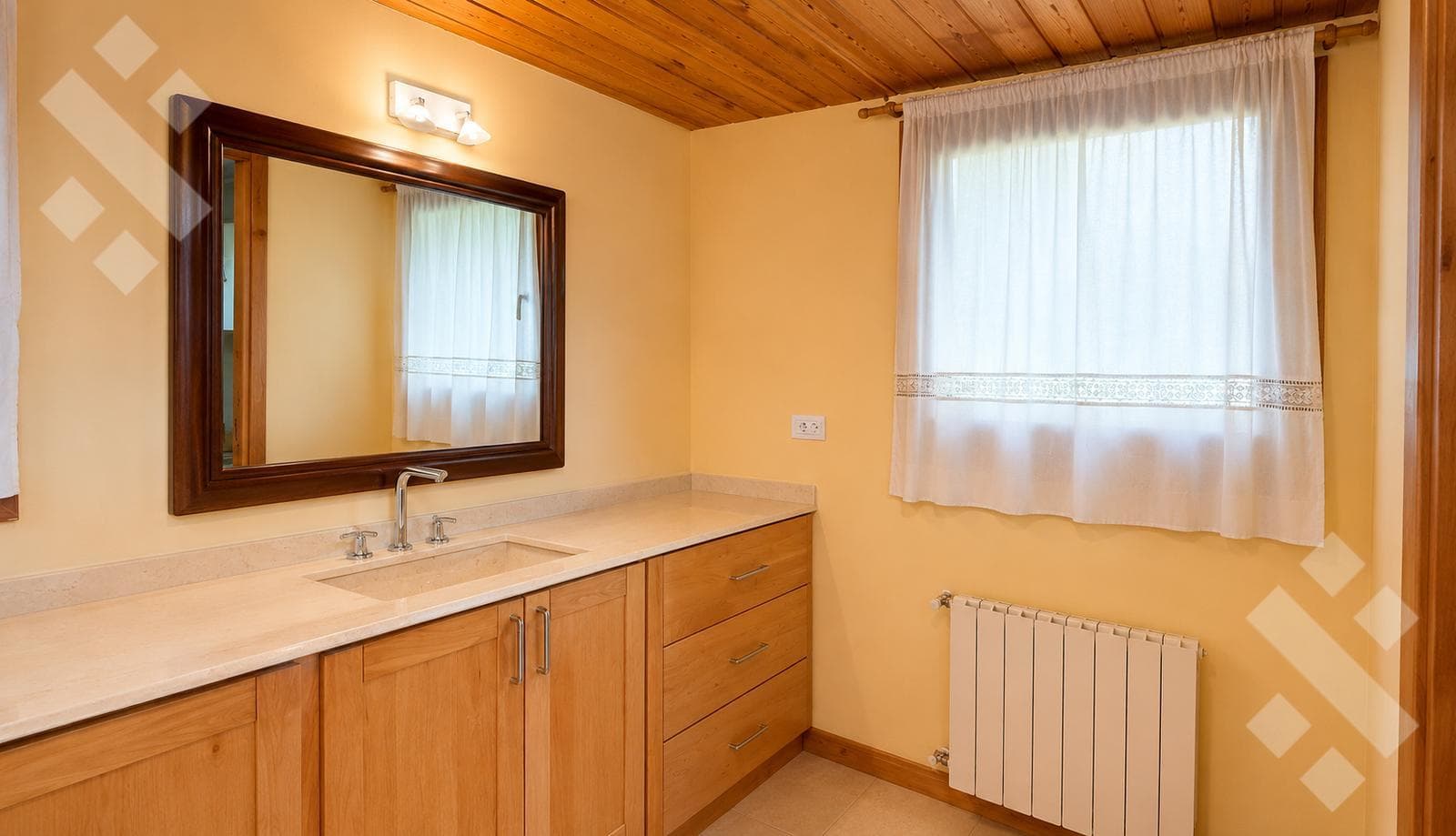 3-Bedroom House for Sale - Handel Neighborhood - San Martín de los Andes