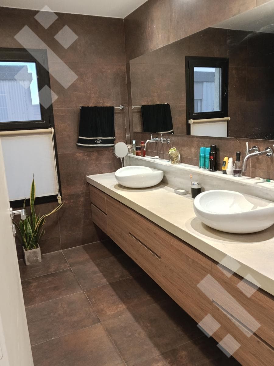 4-BEDROOM HOUSE FOR RENT - LA ZAGALA NEIGHBORHOOD, NEUQUÉN