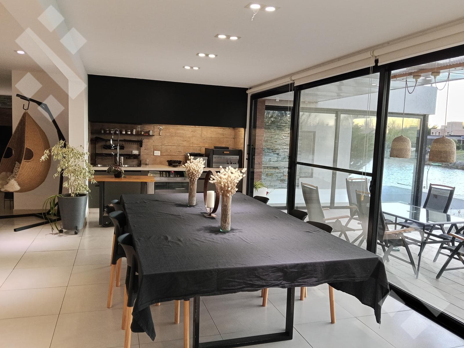 4-BEDROOM HOUSE FOR RENT - LA ZAGALA NEIGHBORHOOD, NEUQUÉN