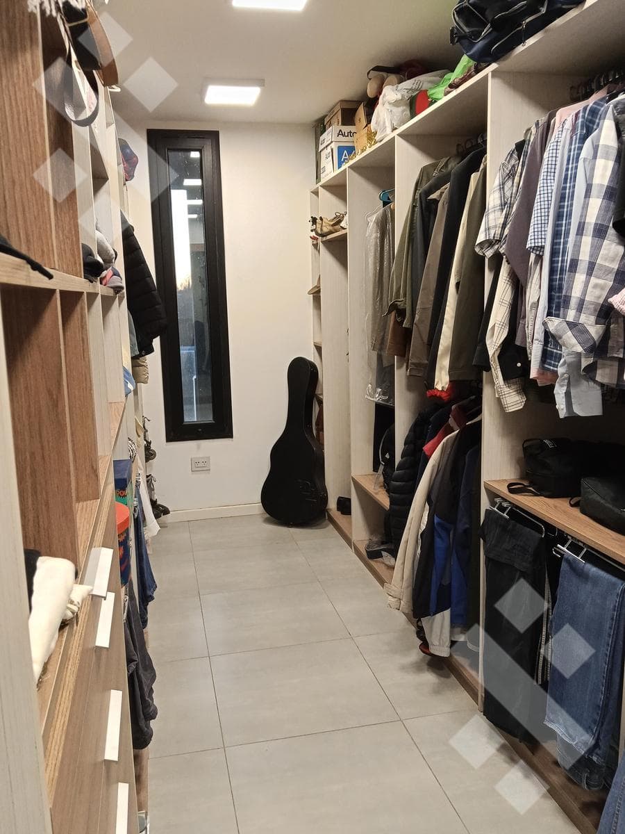4-BEDROOM HOUSE FOR RENT - LA ZAGALA NEIGHBORHOOD, NEUQUÉN