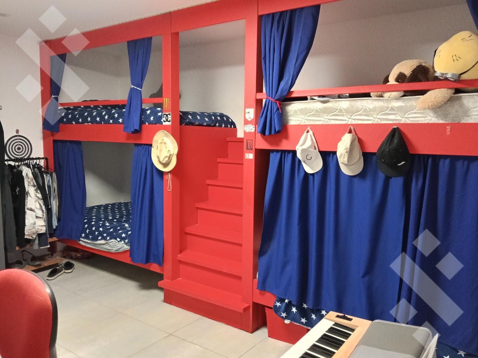 4-BEDROOM HOUSE FOR RENT - LA ZAGALA NEIGHBORHOOD, NEUQUÉN