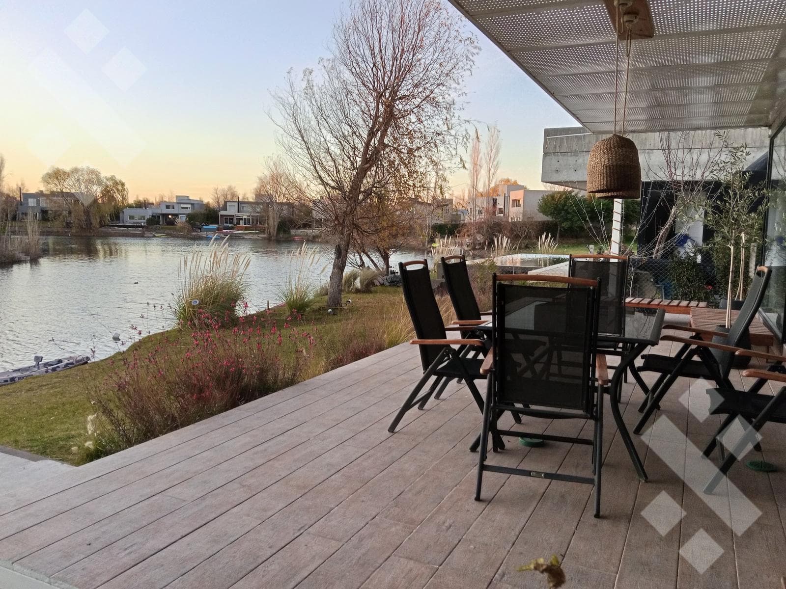 4-BEDROOM HOUSE FOR RENT - LA ZAGALA NEIGHBORHOOD, NEUQUÉN