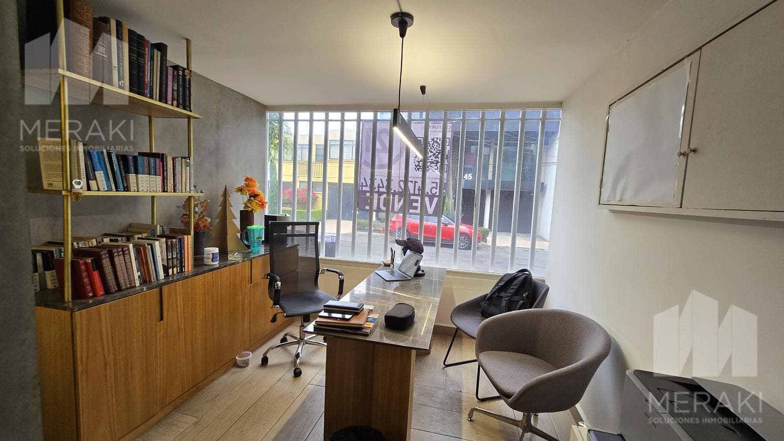 House for Sale in the Periodista Neighborhood