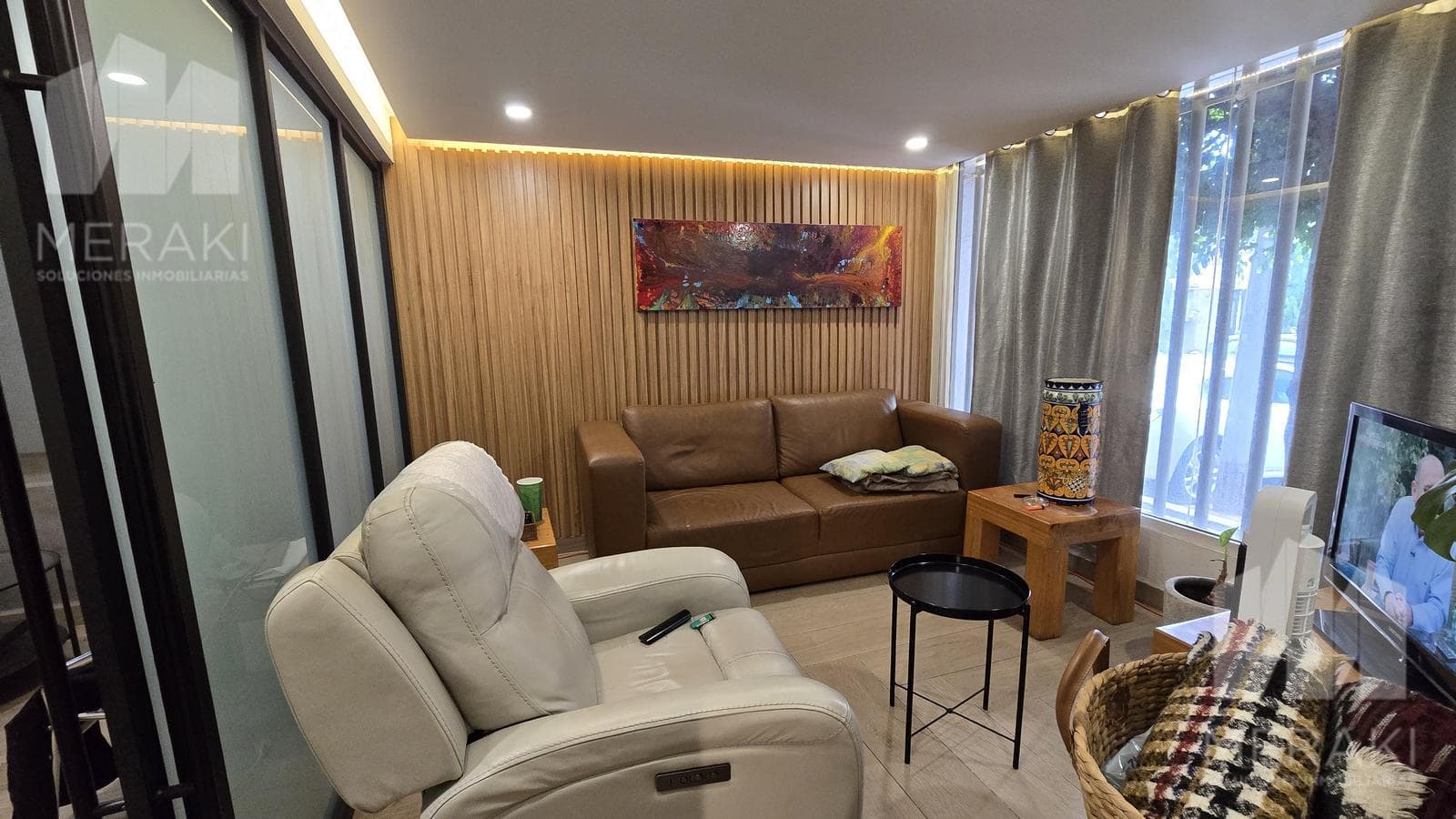 House for Sale in the Periodista Neighborhood