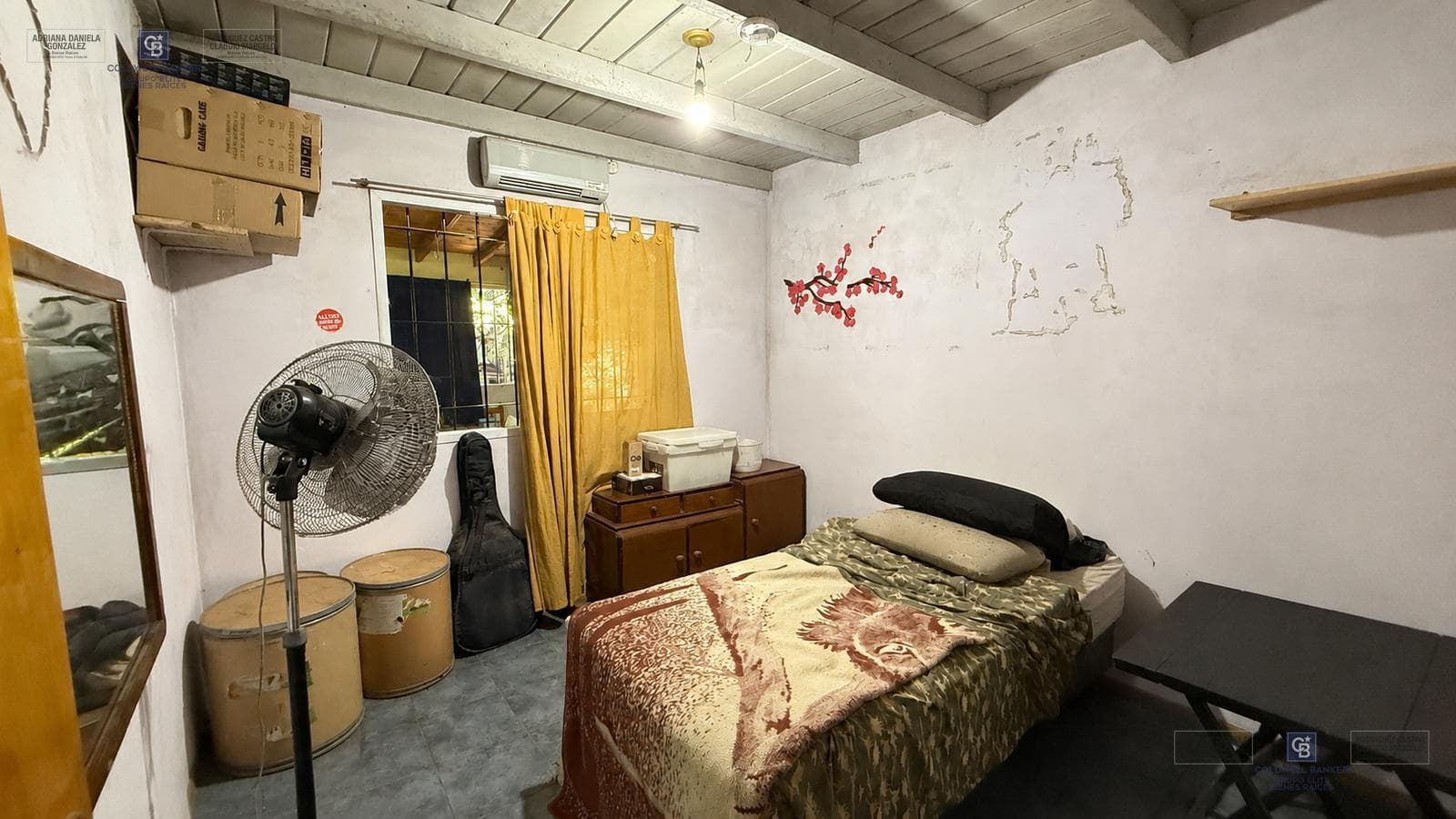 HOUSE FOR SALE: 4 ROOMS, COURTYARD, LOFT, LELOIR PARK, ITUZAINGO