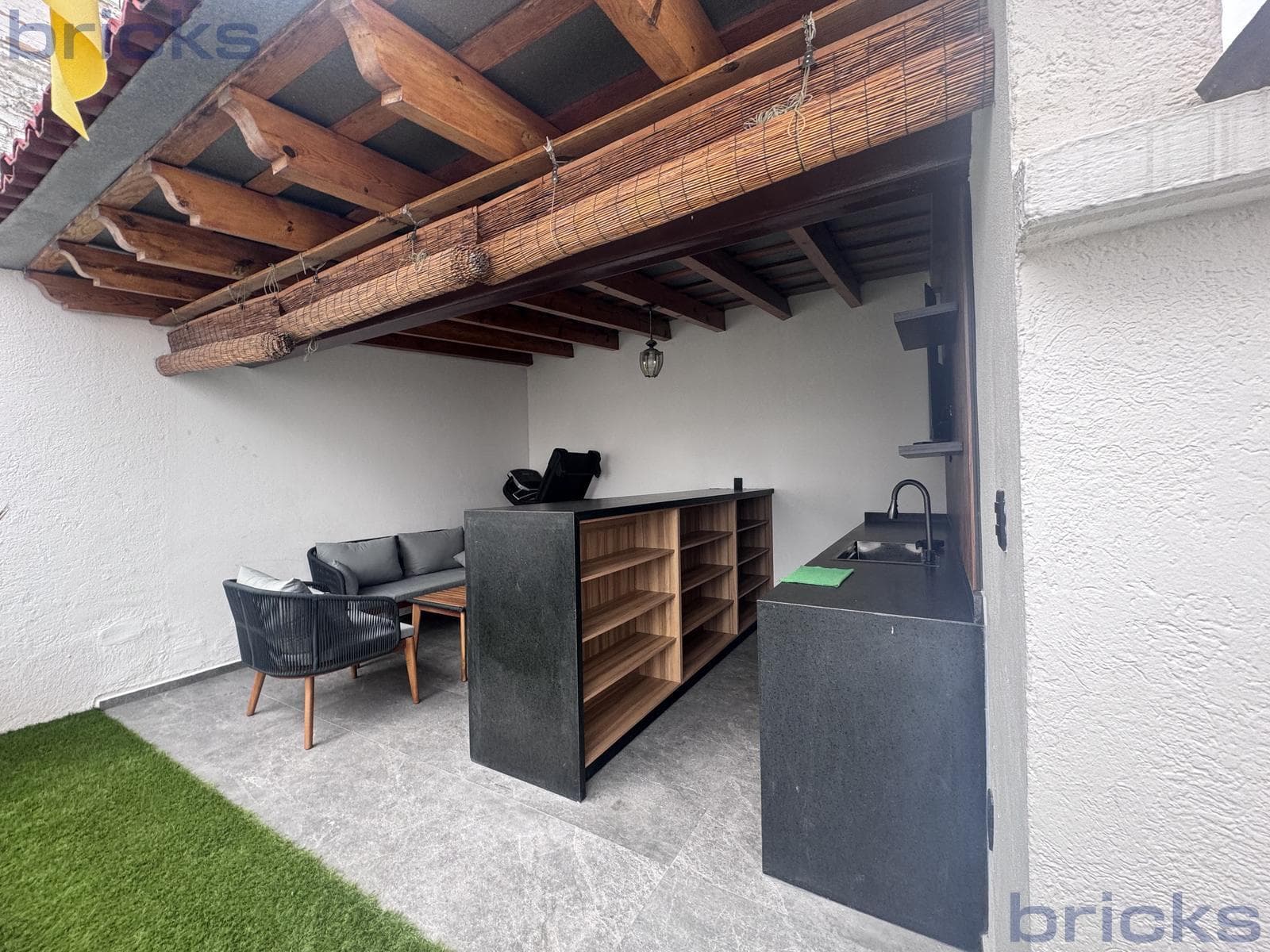 Furnished House for Rent in Balcones Coloniales | Solar Panels | Excellent Location in Querétaro