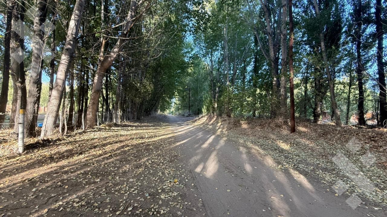 For Sale | Lot in China Muerta with Barbecue Area | Plottier