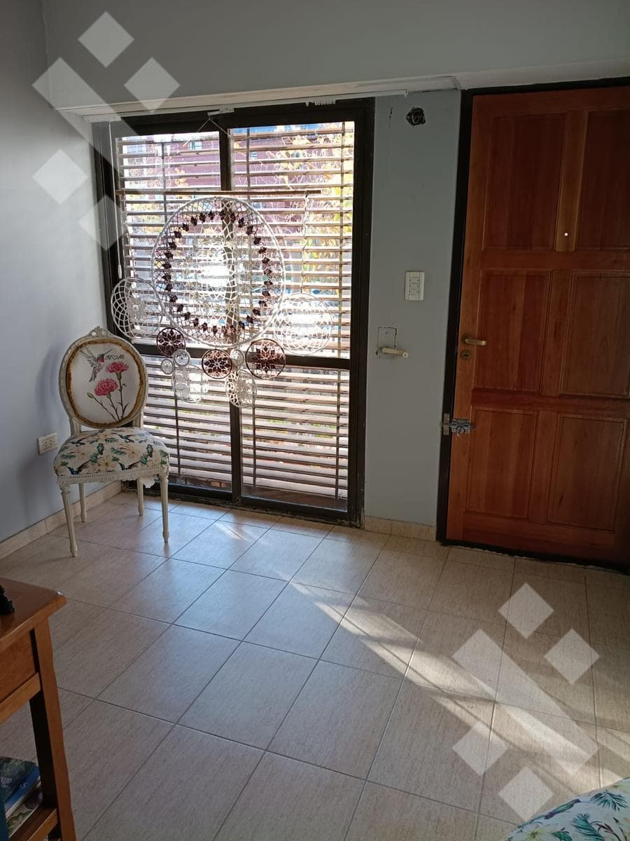 House for Sale - Santa Genoveva Neighborhood - 1400 Islas Malvinas Street