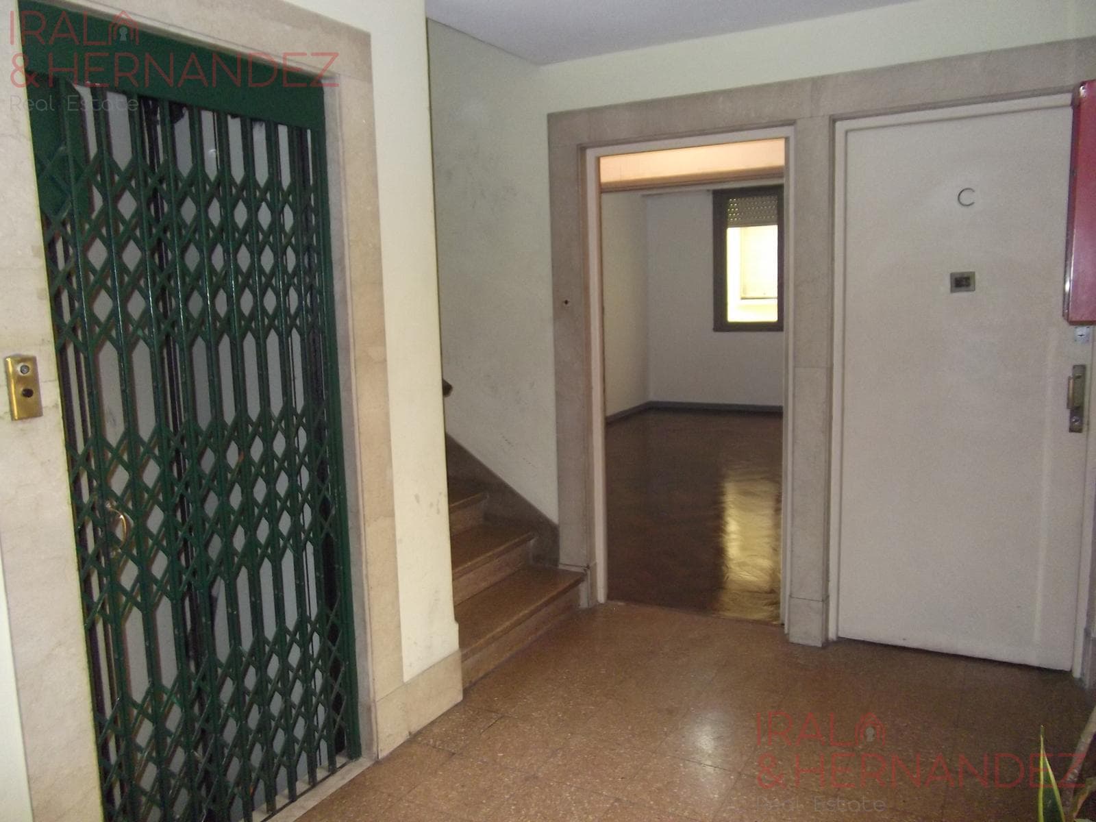 For Sale: Renovated 3-room apartment in Constitución