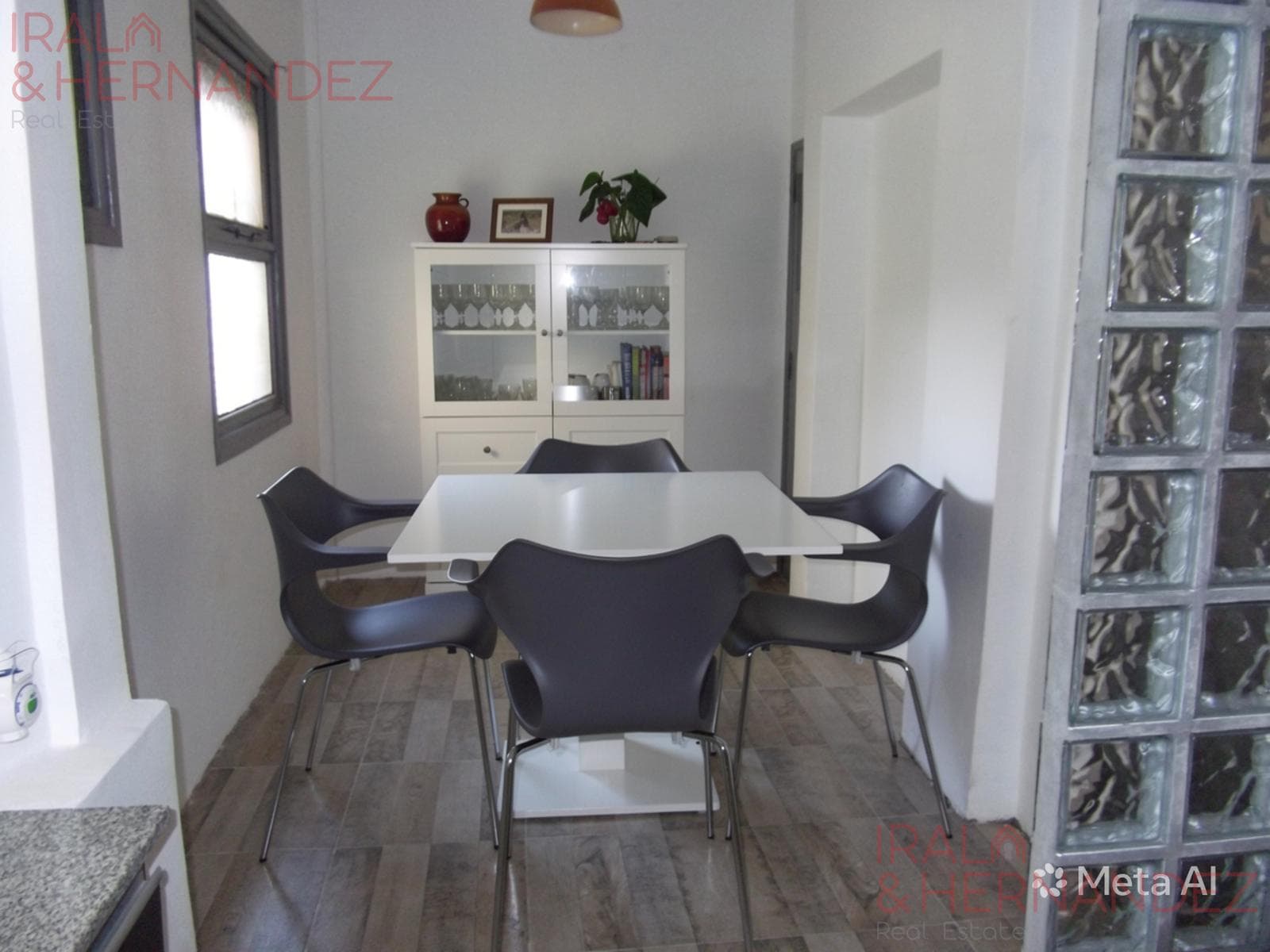 For Sale: Renovated 3-room apartment in Constitución