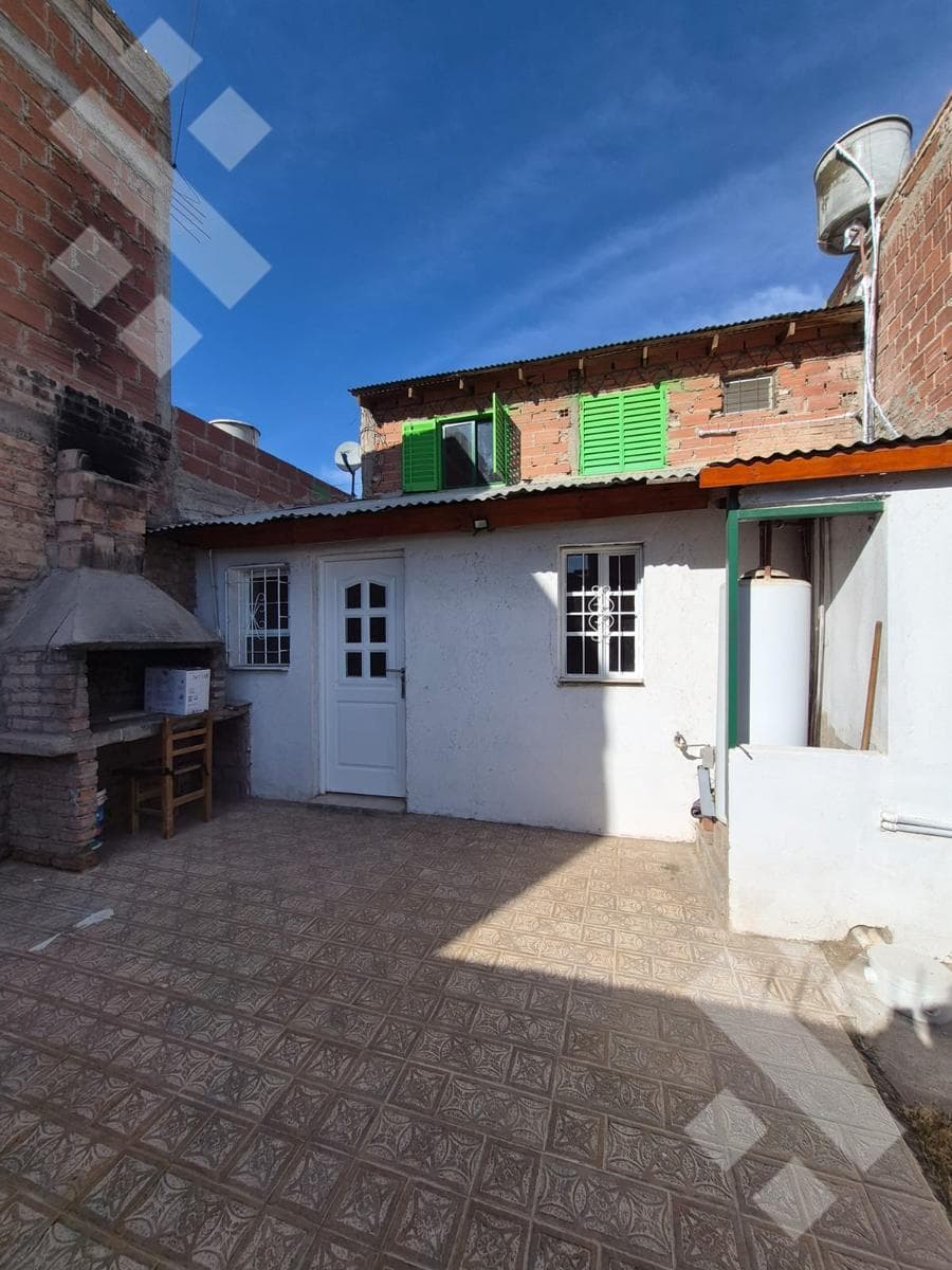 For Sale | House Commercial Space | Gregorio Álvarez Neighborhood | Neuquén