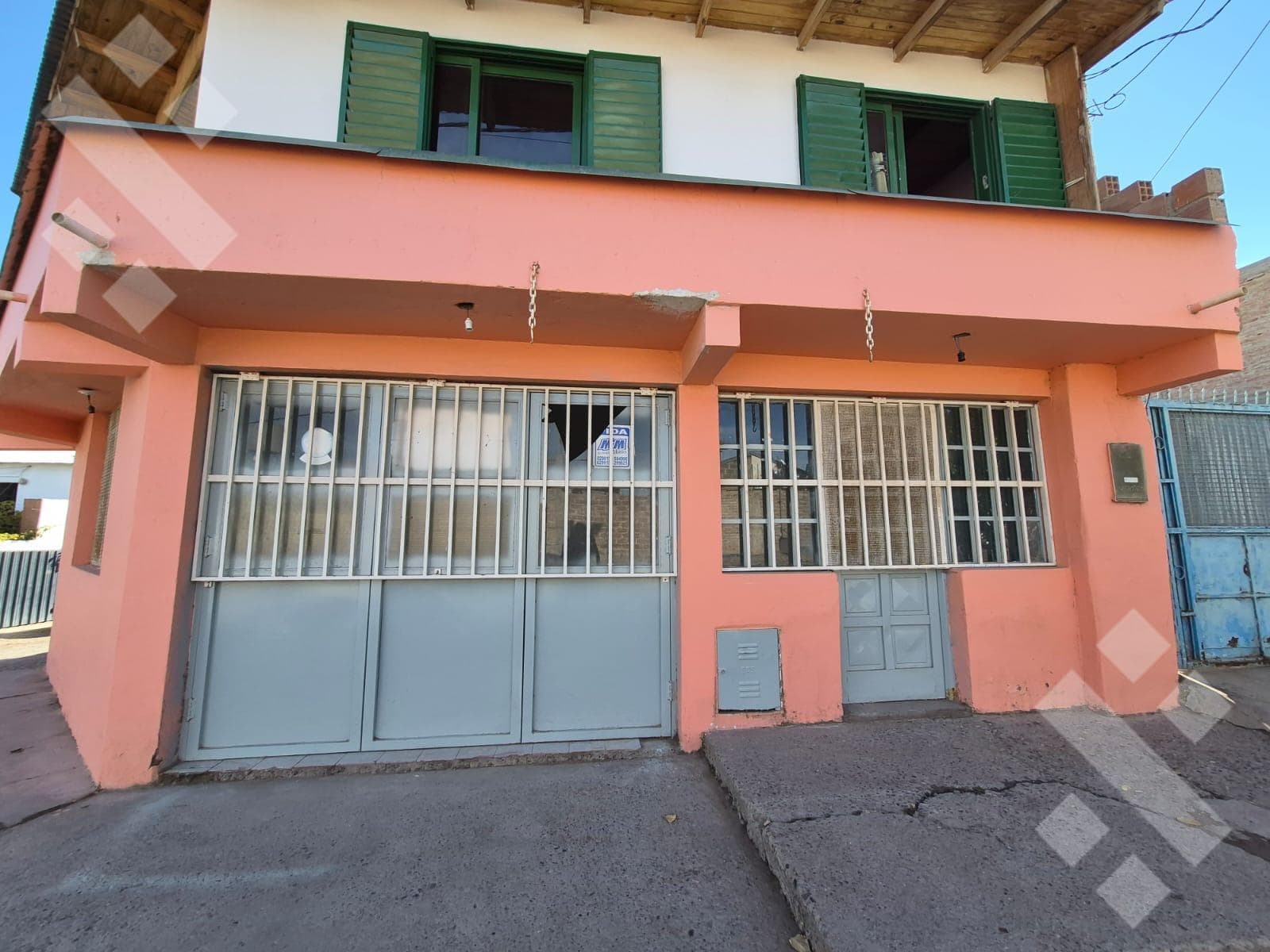 For Sale | House Commercial Space | Gregorio Álvarez Neighborhood | Neuquén