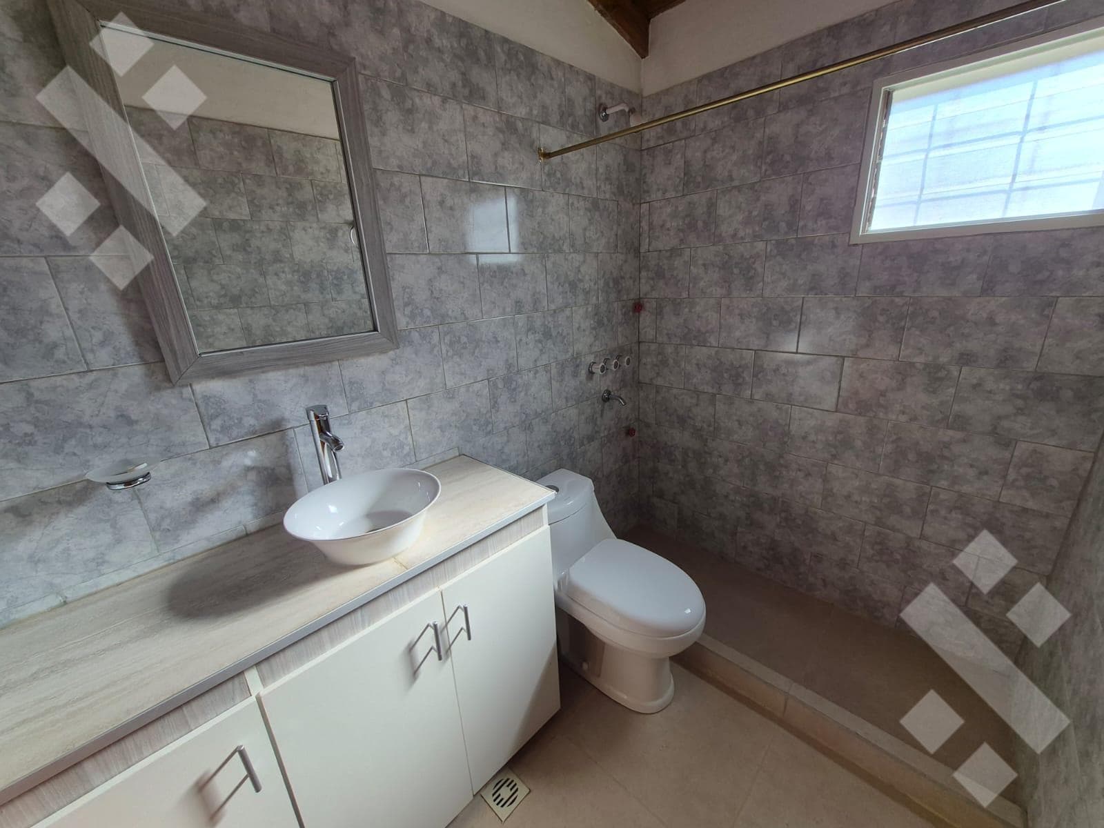 For Sale | House Commercial Space | Gregorio Álvarez Neighborhood | Neuquén