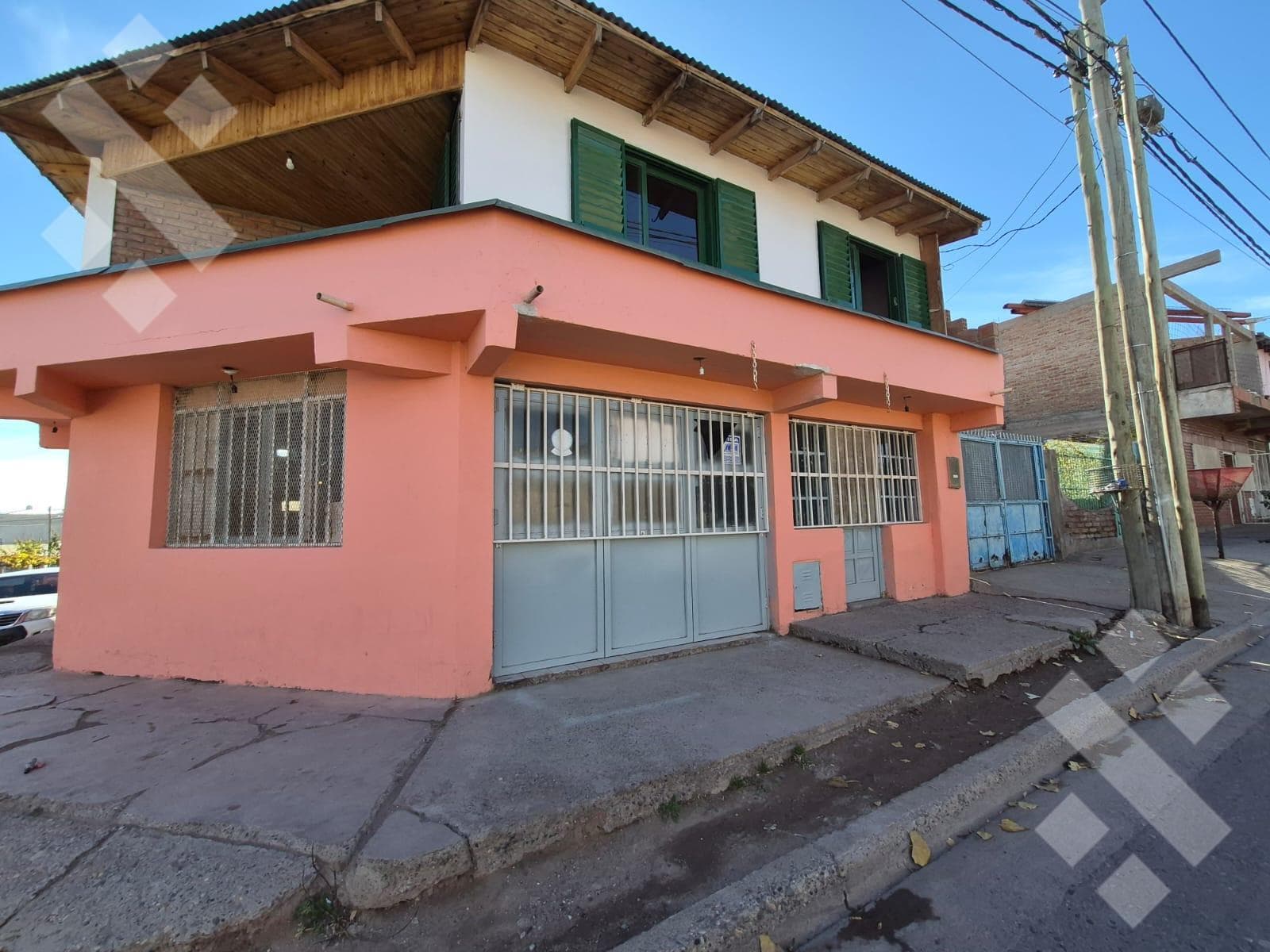 For Sale | House Commercial Space | Gregorio Álvarez Neighborhood | Neuquén