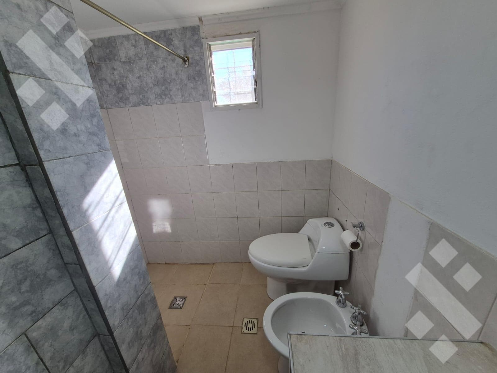 For Sale | House Commercial Space | Gregorio Álvarez Neighborhood | Neuquén