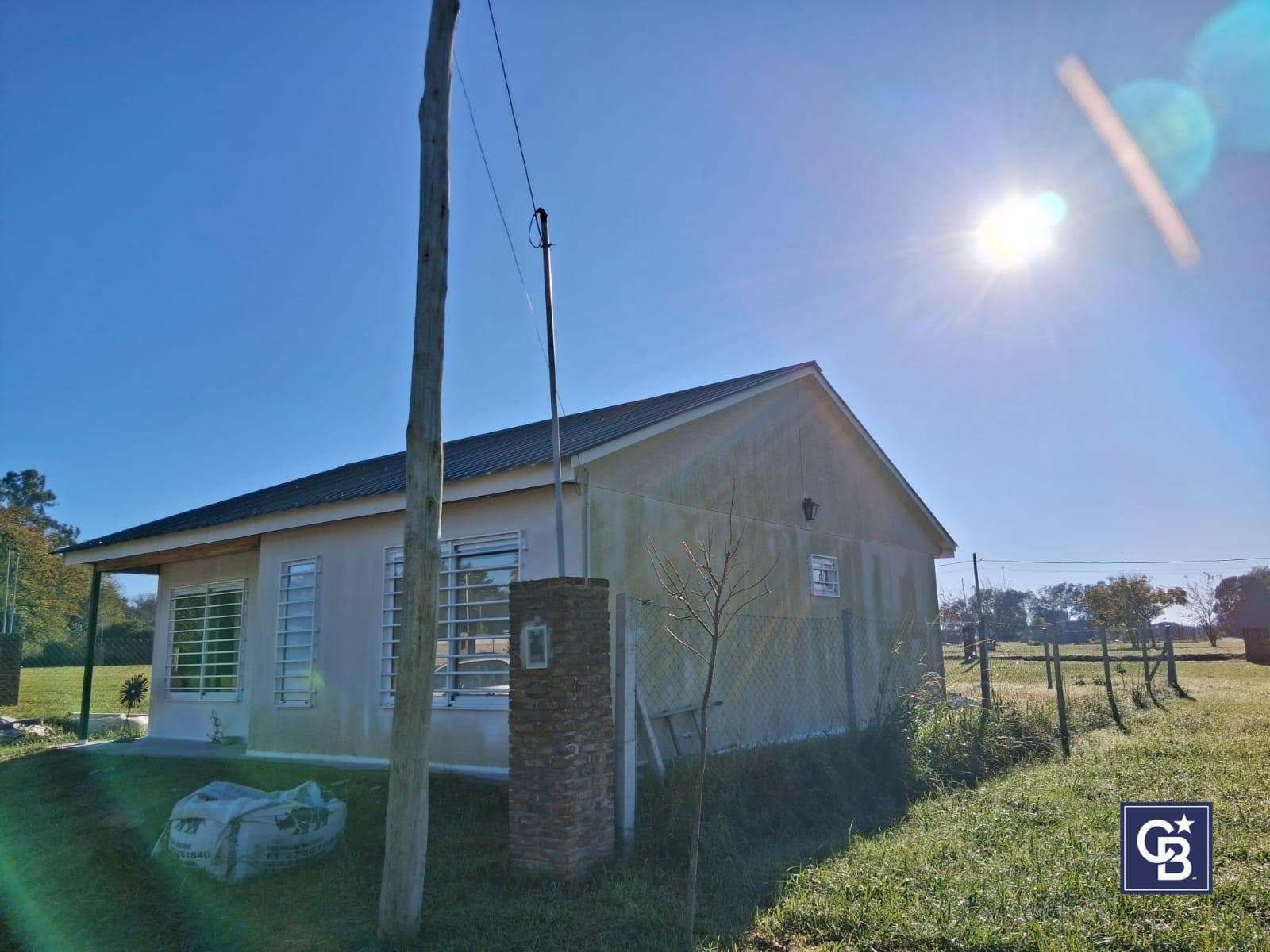 2-Bedroom House for Sale with a Large 300 m² Garden in the Las Lomadas Neighborhood of Escobar