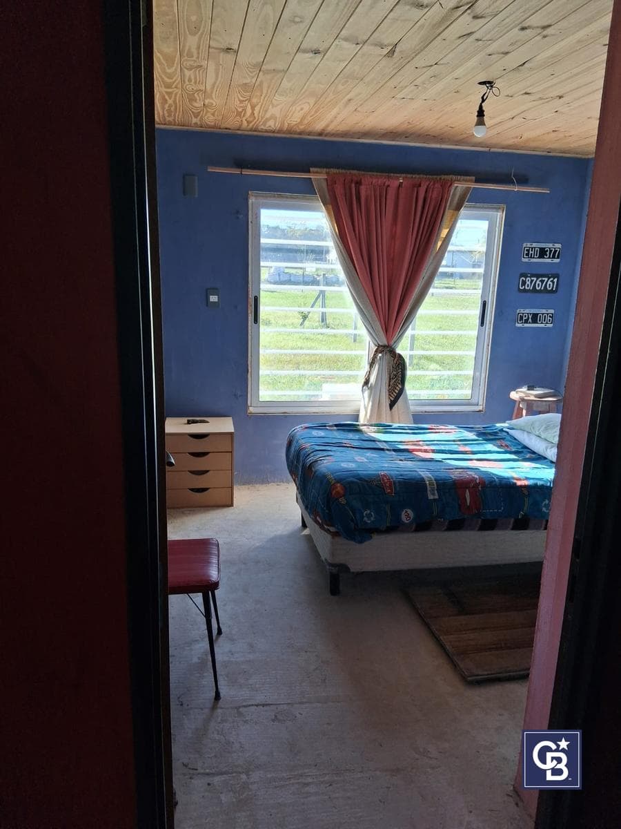 2-Bedroom House for Sale with a Large 300 m² Garden in the Las Lomadas Neighborhood of Escobar