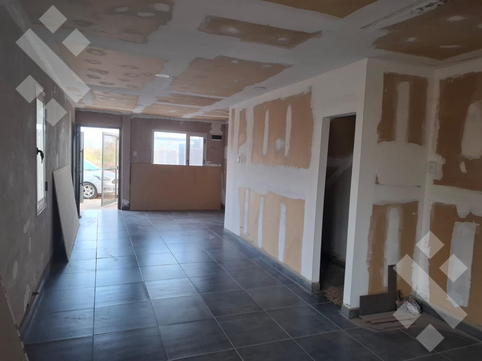 3-BEDROOM PH FOR SALE, MARINI NEIGHBORHOOD, CATRIEL
